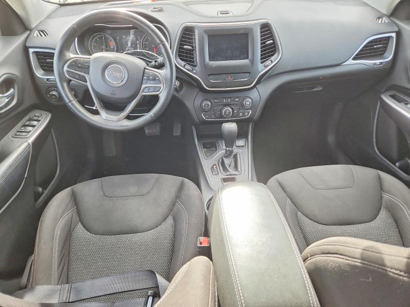 Photo 8 from auction – 2019 JEEP CHEROKEE with VIN 1C4PJLCB4KD160646