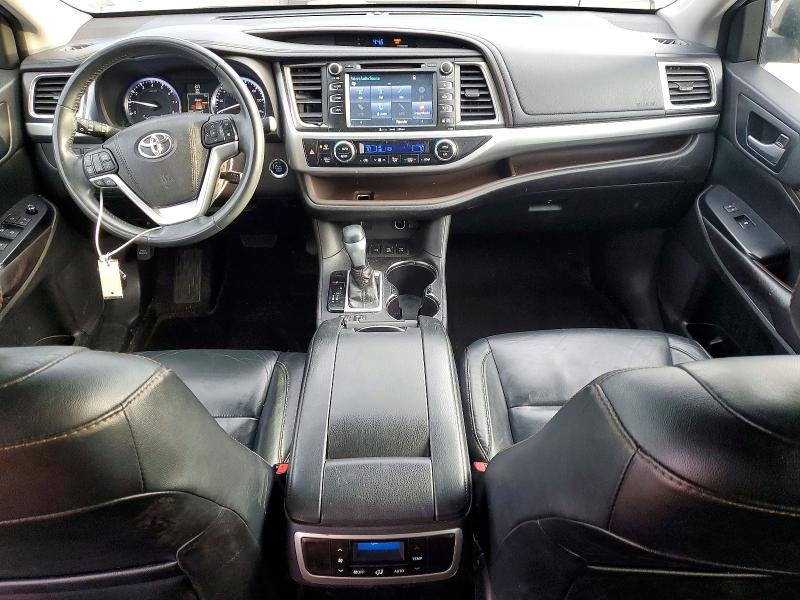 Photo 8 from auction – 2016 TOYOTA HIGHLANDER with VIN 5TDJKRFH4GS329999