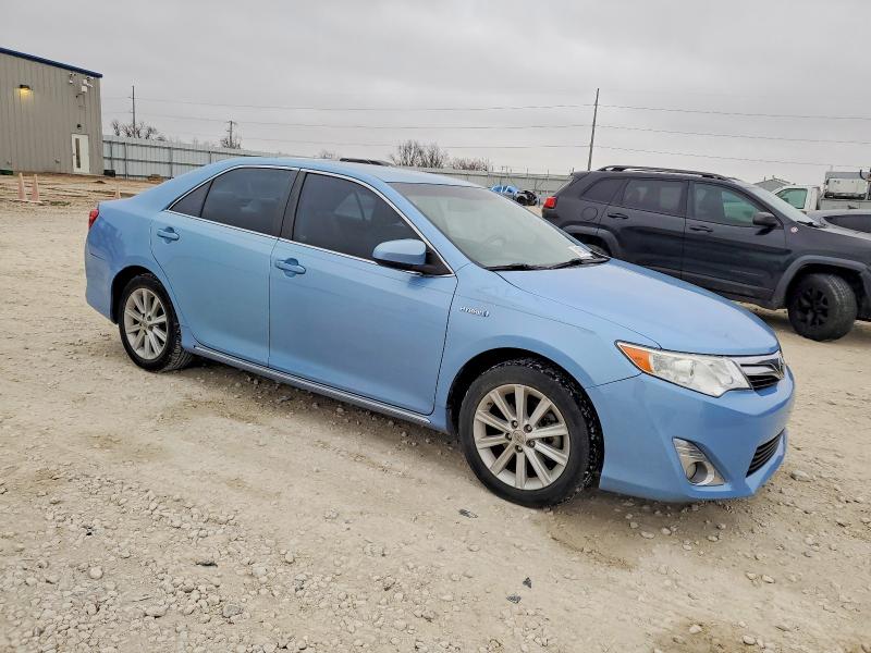 Photo 4 from auction – 2012 TOYOTA CAMRY HYBR with VIN 4T1BD1FK0CU040261