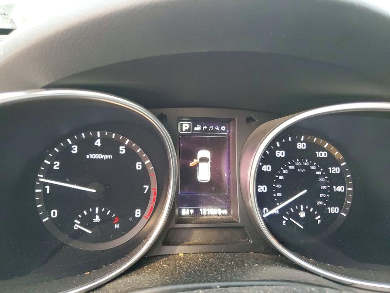 Photo 9 from auction – 2017 HYUNDAI SANTA FE with VIN KM8SR4HF7HU183864