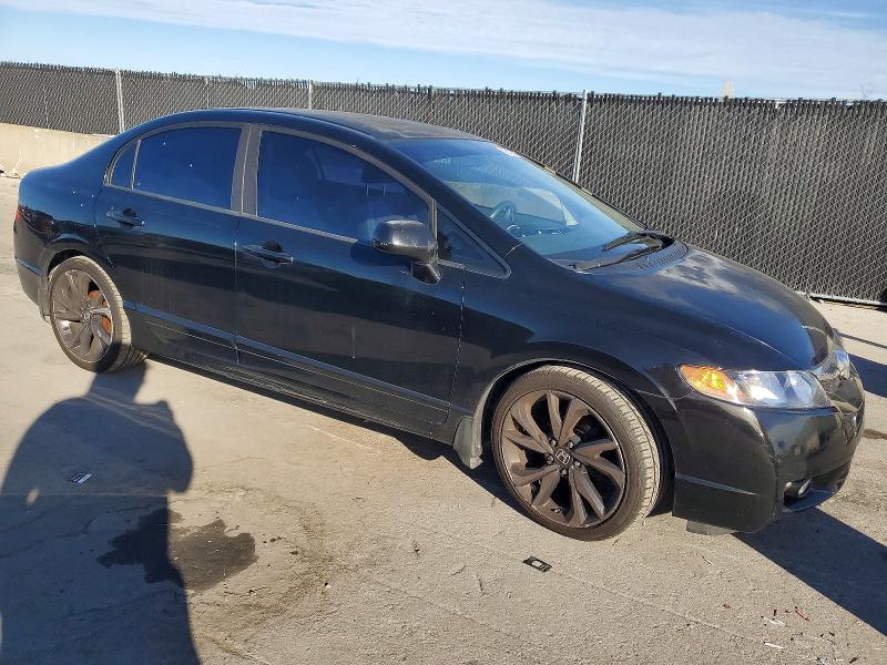 Photo 4 from auction – 2010 HONDA CIVIC with VIN 2HGFA1F52AH323495