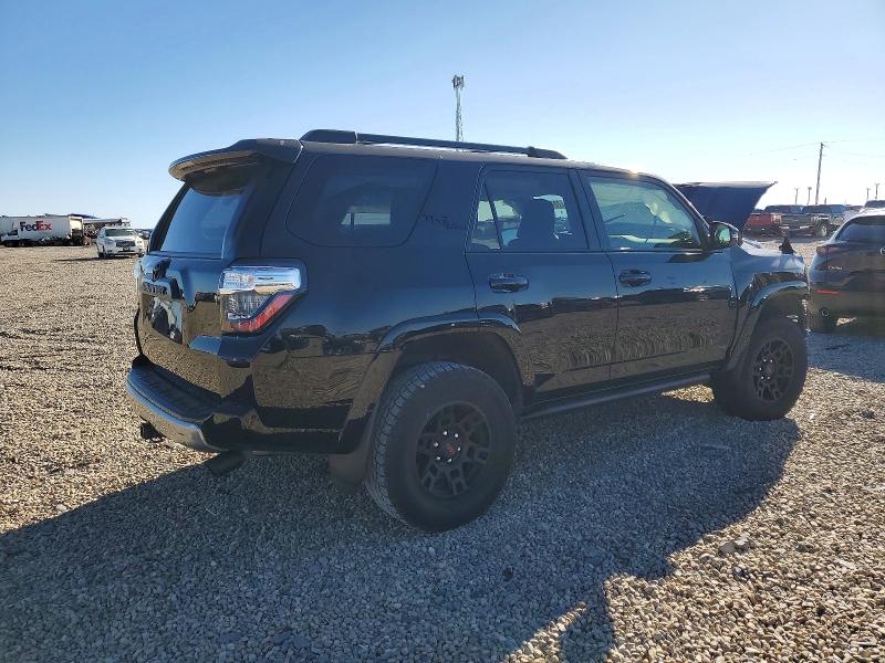 Photo 3 from auction – 2023 TOYOTA 4RUNNER with VIN JTERU5JR8P6147045