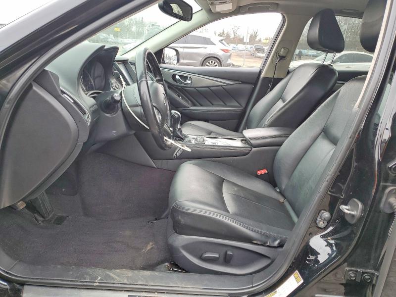 Photo 7 from auction – 2014 INFINITI Q50 with VIN JN1BV7AR3EM700985