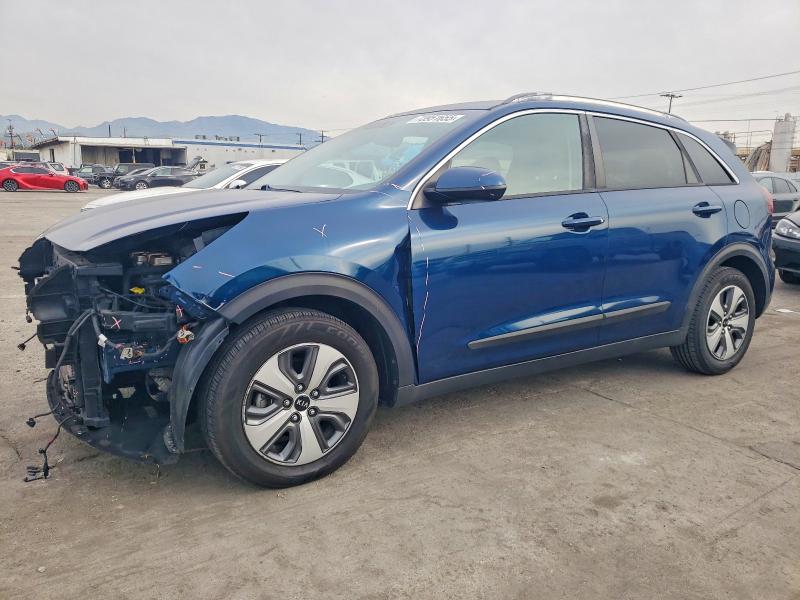 KIA NIRO LX 2020 with VIN KNDCB3LC6L5396084 - Photo from auction
