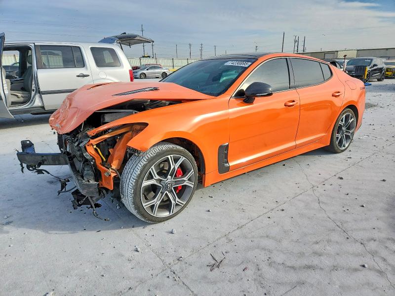 KIA STINGER 2019 with VIN KNAE35LC6K6069370 - Photo from auction