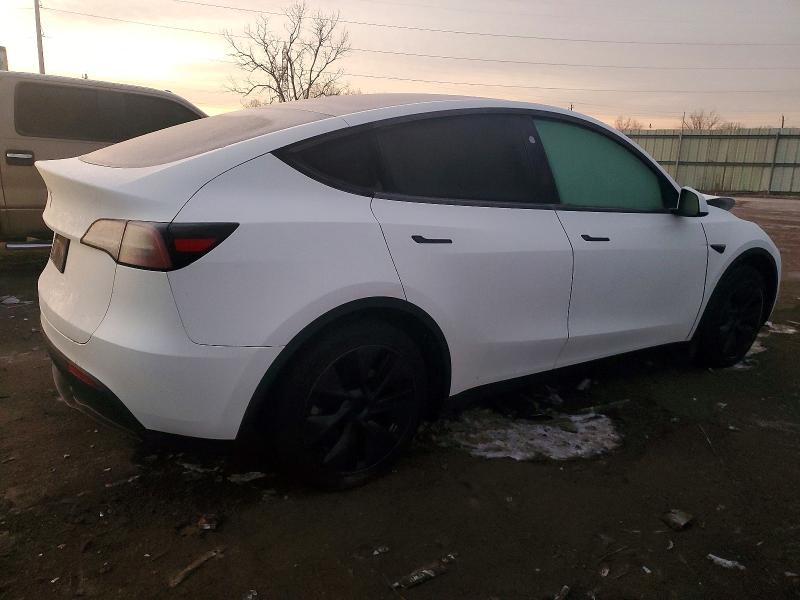 Photo 3 from auction – 2024 TESLA MODEL Y with VIN 7SAYGDED0RF191972