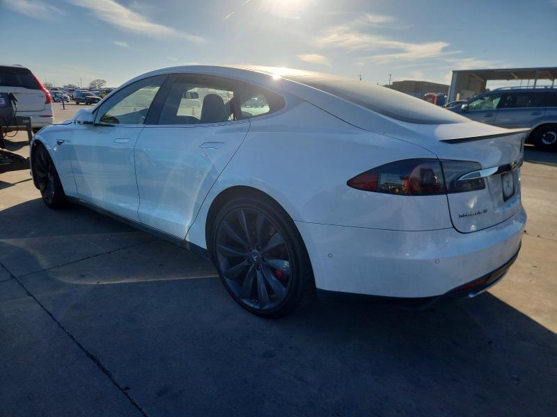 Photo 2 from auction – 2014 TESLA MODEL S with VIN 5YJSA1H25EFP64209