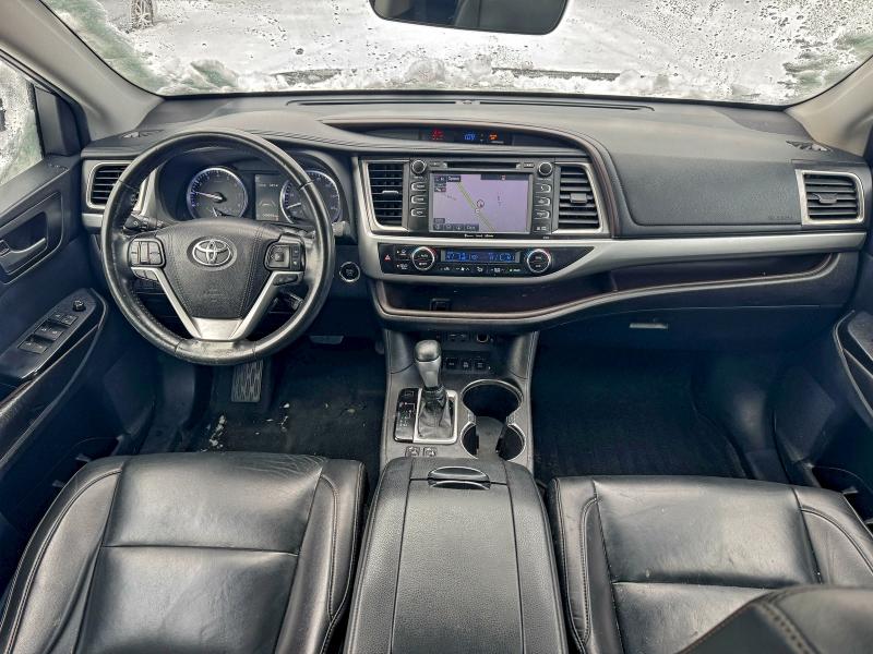 Photo 9 from auction – 2019 TOYOTA HIGHLANDER with VIN 5TDJZRFHXKS562838