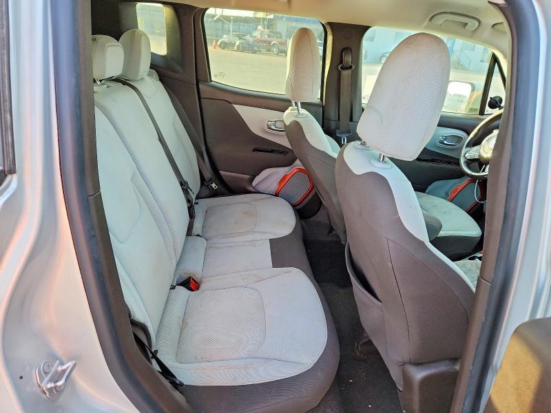 Photo 11 from auction – 2016 JEEP RENEGADE L with VIN ZACCJABT4GPD59900