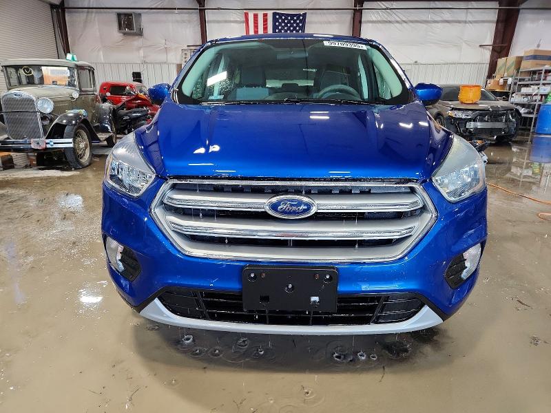 Photo 5 from auction – 2017 FORD ESCAPE SE with VIN 1FMCU0G99HUB04587