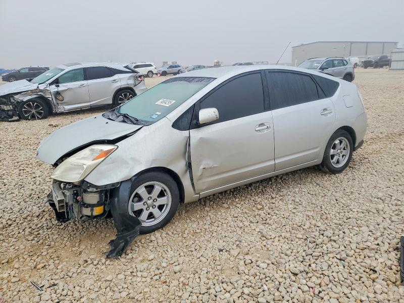 TOYOTA PRIUS 2005 with VIN JTDKB20U357010389 - Photo from auction