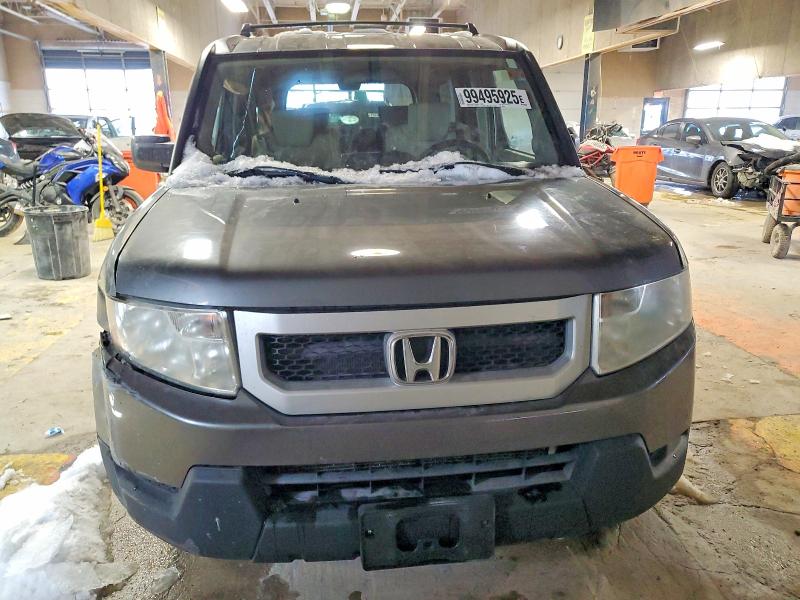 Photo 5 from auction – 2010 HONDA ELEMENT with VIN 5J6YH2H70AL005864