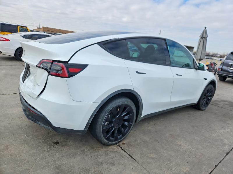 Photo 3 from auction – 2024 TESLA MODEL Y with VIN 7SAYGDEE6RA220171