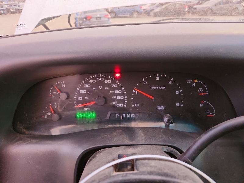 Photo 9 from auction – 2002 FORD F250 SUPER with VIN 1FTNF21S22EA55555