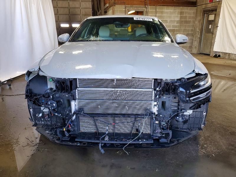 Photo 5 from auction – 2025 GENESIS G70 BASE with VIN KMTG34SC7SU158708