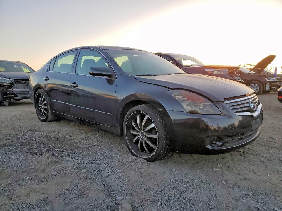 Photo 4 from auction – 2007 NISSAN ALTIMA 2.5 with VIN 1N4AL21EX7N437041