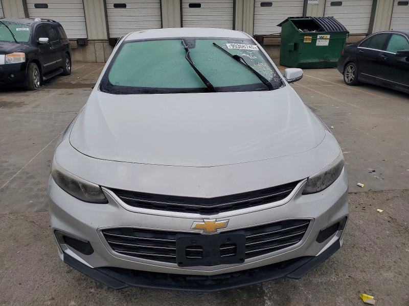 Photo 5 from auction – 2017 CHEVROLET MALIBU LT with VIN 1G1ZE5ST3HF107526