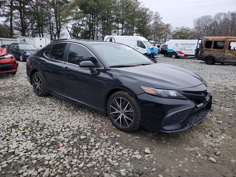 Photo 4 from auction – 2022 TOYOTA CAMRY with VIN 4T1G11AK8NU061898