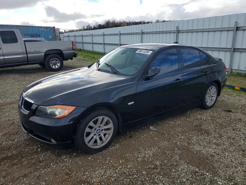 BMW 328 I 2007 with VIN WBAVA375X7ND55471 - Photo from auction