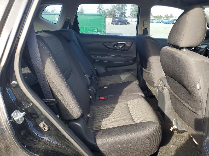 Photo 11 from auction – 2018 NISSAN ROGUE S with VIN 5N1AT2MT7JC772907