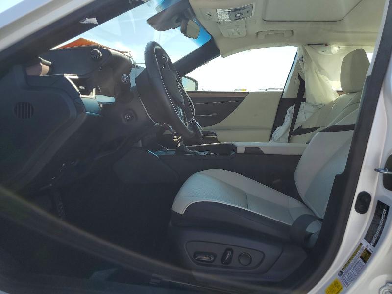 Photo 7 from auction – 2023 LEXUS ES 300H BA with VIN 58ADA1C14PU028562