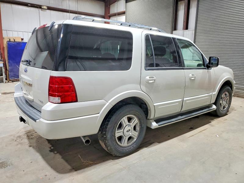 Photo 3 from auction – 2005 FORD EXPEDITION with VIN 1FMPU20505LA60470