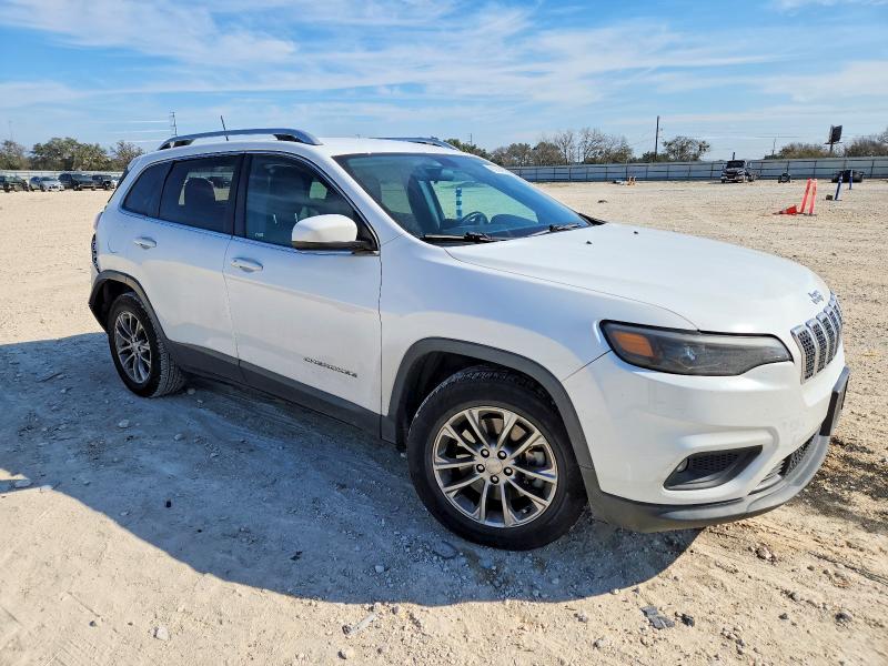 Photo 4 from auction – 2019 JEEP CHEROKEE L with VIN 1C4PJLLX7KD145053