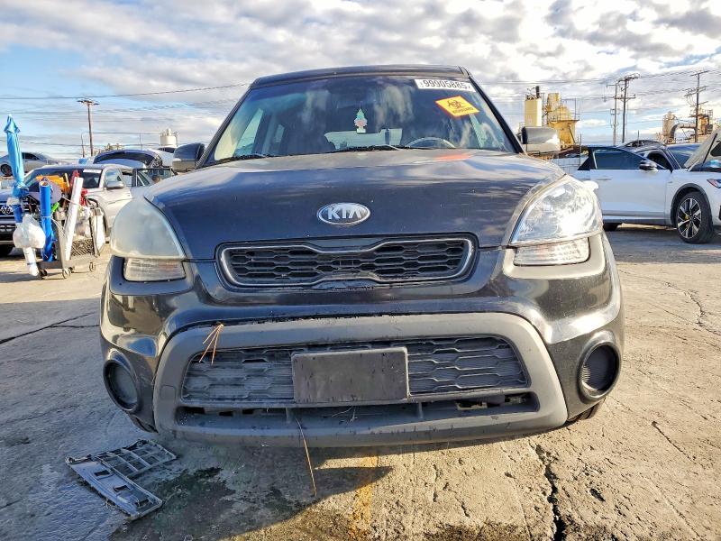 Photo 5 from auction – 2013 KIA SOUL + with VIN KNDJT2A65D7537065