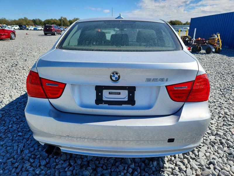 Photo 6 from auction – 2011 BMW 328 with VIN WBAPK7C51BF195886