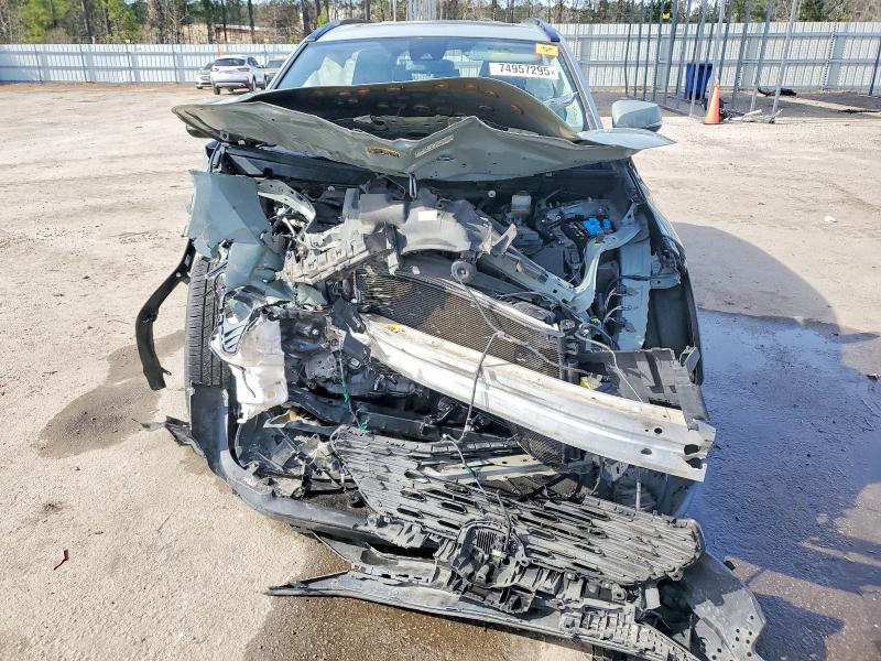 Photo 12 from auction – 2019 TOYOTA RAV4 with VIN JTMC1RFV6KD511998
