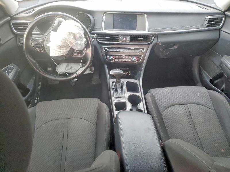 Photo 8 from auction – 2017 KIA OPTIMA HYBRID with VIN KNAGT4LE0H5013489