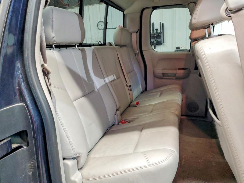 Photo 10 from auction – 2008 CHEVROLET SILVERADO with VIN 1GCEK19J18Z220126
