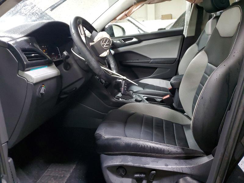 Снимка 7 от търг – 2022 VOLKSWAGEN TAOS с VIN 3VV2X7B24NM048795