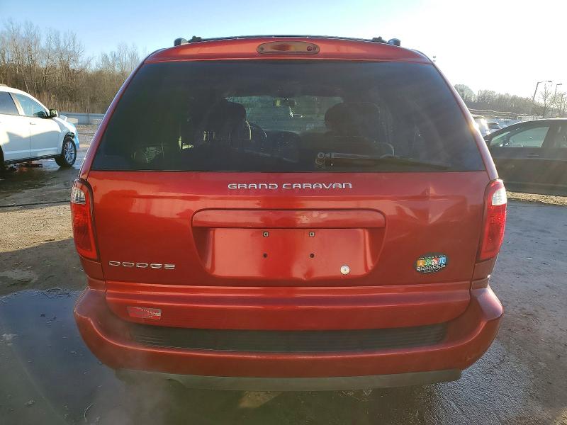 Photo 6 from auction – 2005 DODGE GRAND CARAVAN with VIN 2D4GP24RX5R142323