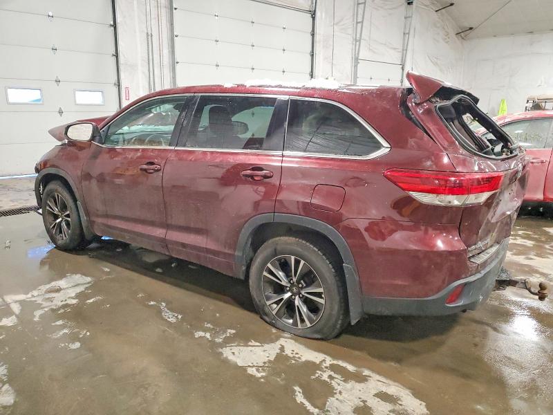 Photo 2 from auction – 2018 TOYOTA HIGHLANDER with VIN 5TDBZRFH5JS806544
