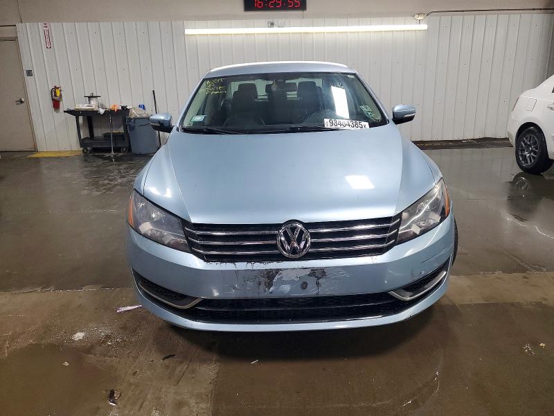 Photo 5 from auction – 2013 VOLKSWAGEN PASSAT with VIN 1VWBP7A30DC008591