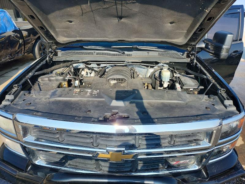 Photo 11 from auction – 2015 CHEVROLET SILVERADO with VIN 3GCUKREC6FG185372