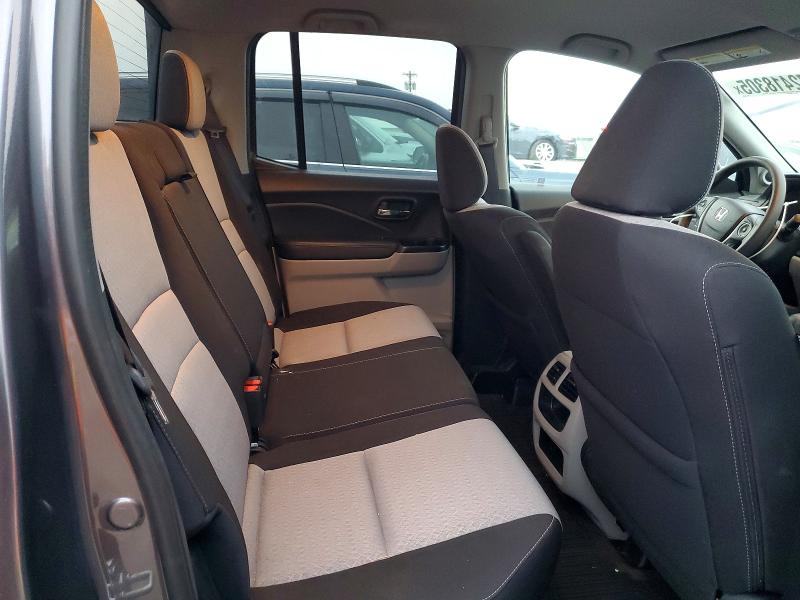Photo 10 from auction – 2017 HONDA RIDGELINE with VIN 5FPYK3F45HB036702