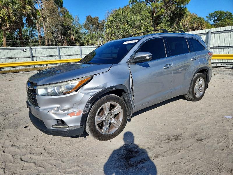 TOYOTA HIGHLANDER 2014 with VIN 5TDDKRFH5ES011237 - Photo from auction
