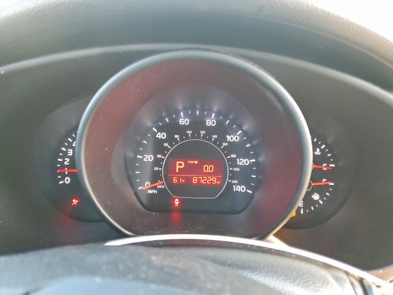 Photo 9 from auction – 2017 KIA SOUL with VIN KNDJP3A5XH7437759