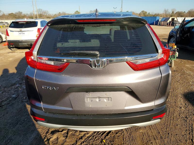 Photo 6 from auction – 2017 HONDA CR-V LX with VIN 7FARW5H3XHE008481