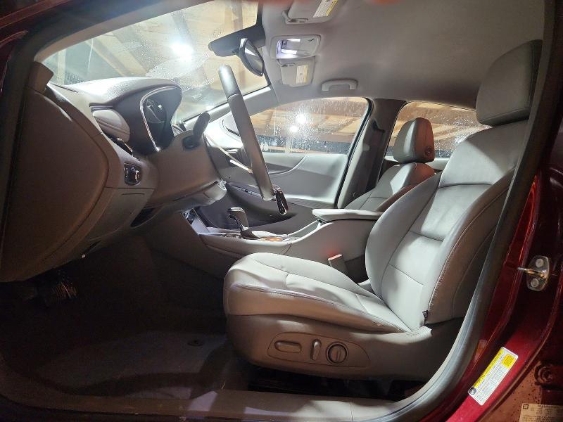 Photo 7 from auction – 2016 CHEVROLET MALIBU with VIN 1G1ZE5ST1GF323194