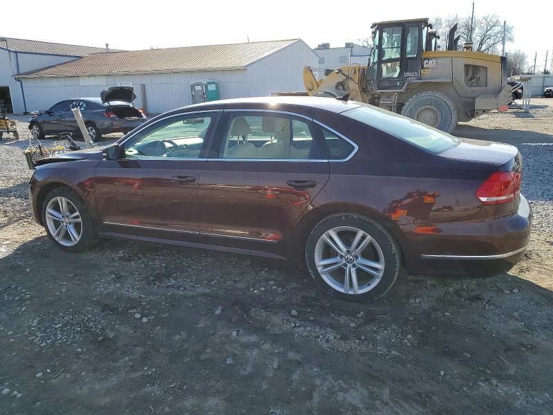Photo 2 from auction – 2014 VOLKSWAGEN PASSAT SEL with VIN 1VWCS7A36EC017428