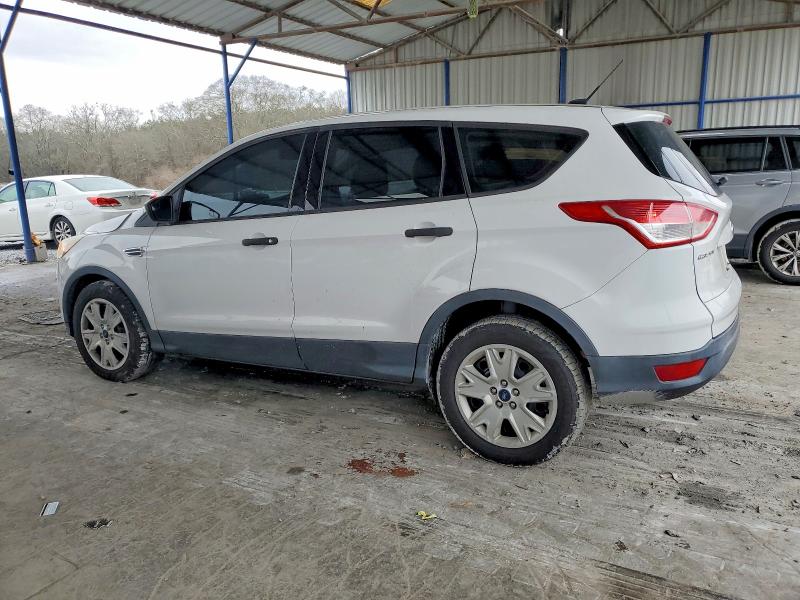 Photo 2 from auction – 2015 FORD ESCAPE S with VIN 1FMCU0F71FUA78077