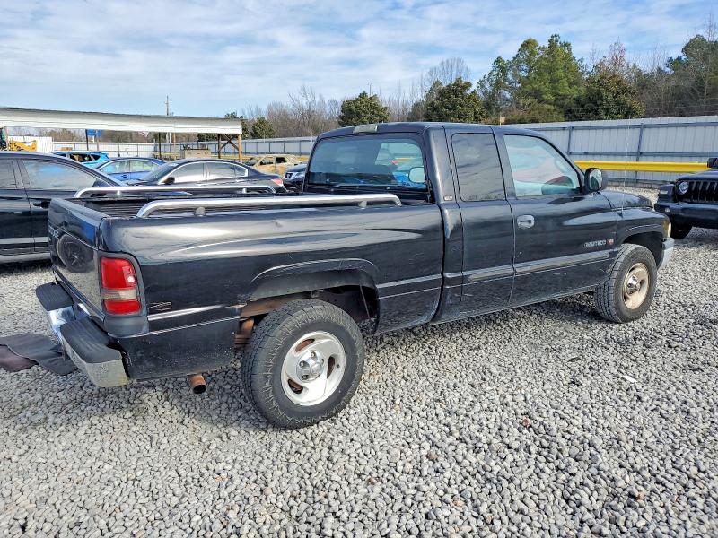 Photo 3 from auction – 2001 DODGE RAM 1500 with VIN 1B7HC13YX1J597980