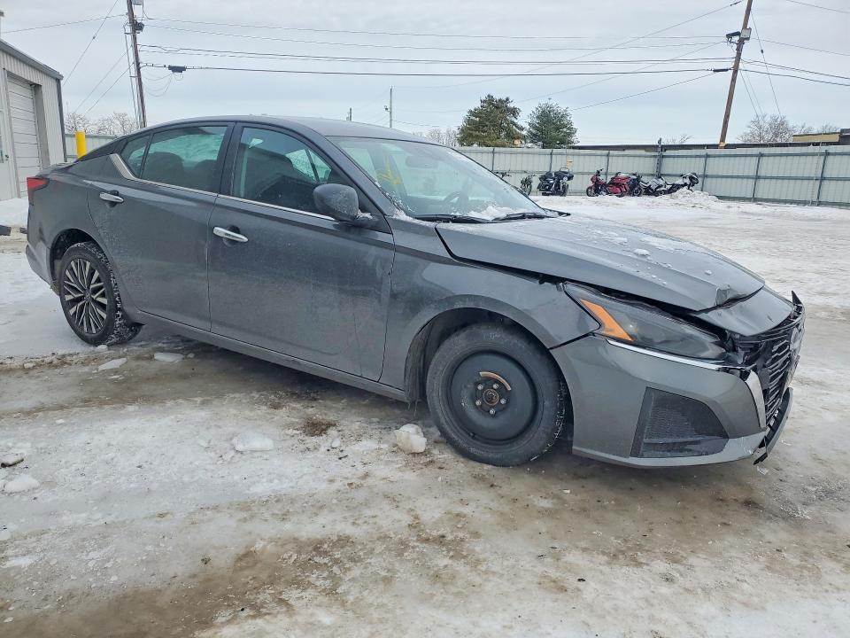 Photo 4 from auction – 2025 NISSAN ALTIMA SV with VIN 1N4BL4DV2SN404670