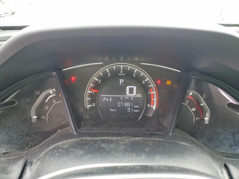 Photo 9 from auction – 2018 HONDA CIVIC with VIN 2HGFC2F55JH584748