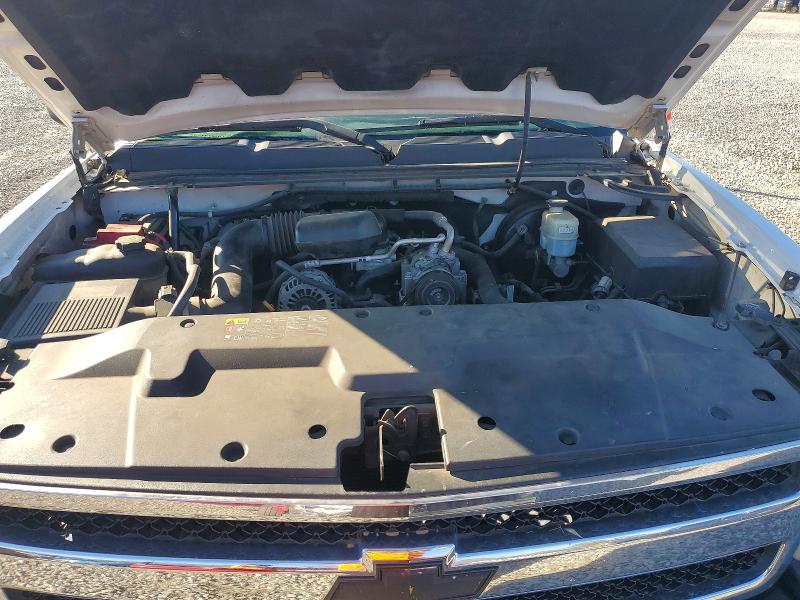 Photo 11 from auction – 2011 CHEVROLET SILVERADO with VIN 1GCRCPEX2BZ417647