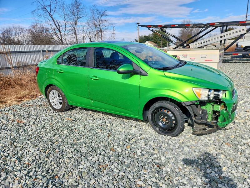 Photo 4 from auction – 2014 CHEVROLET SONIC LT with VIN 1G1JC5SH6E4218402