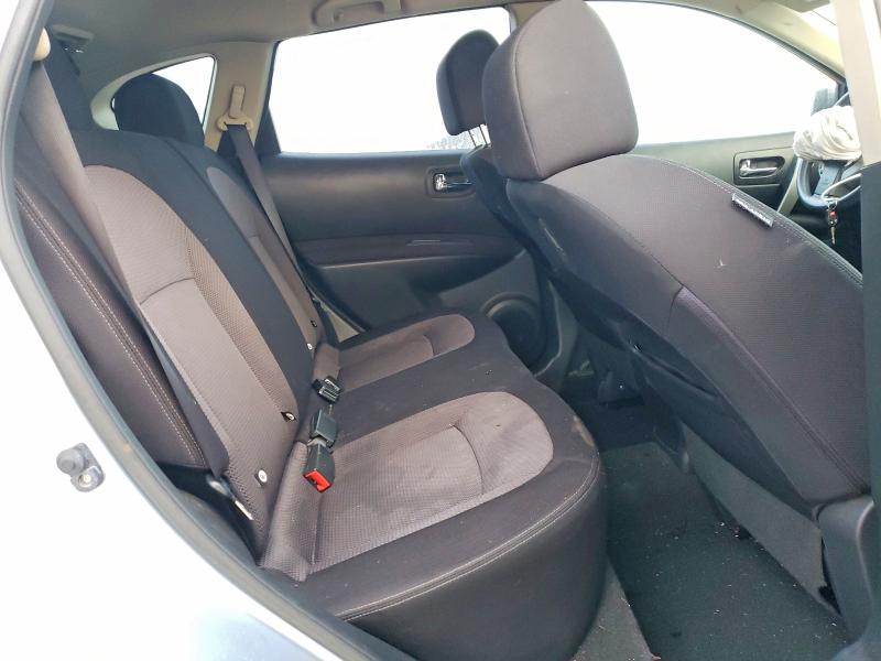 Photo 11 from auction – 2012 NISSAN ROGUE S with VIN JN8AS5MT1CW294692